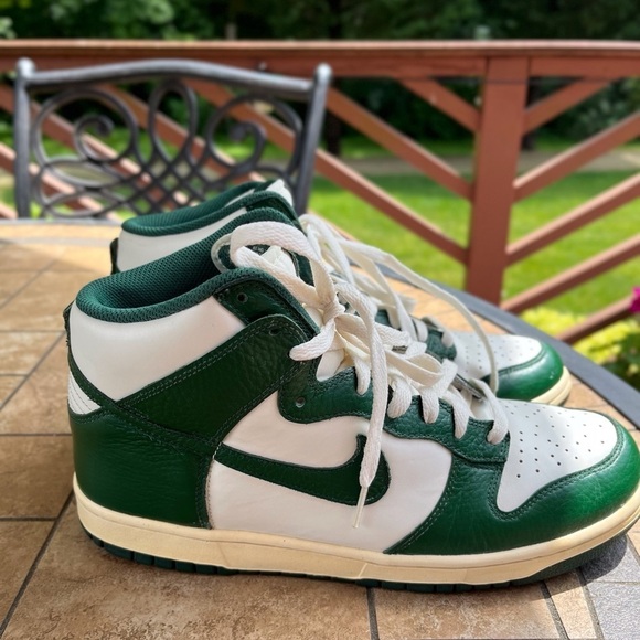 Nike Dunk High 2011 Gorge Green Size 10,5 317982-119 Pre-owned Very Clean - Picture 13 of 16